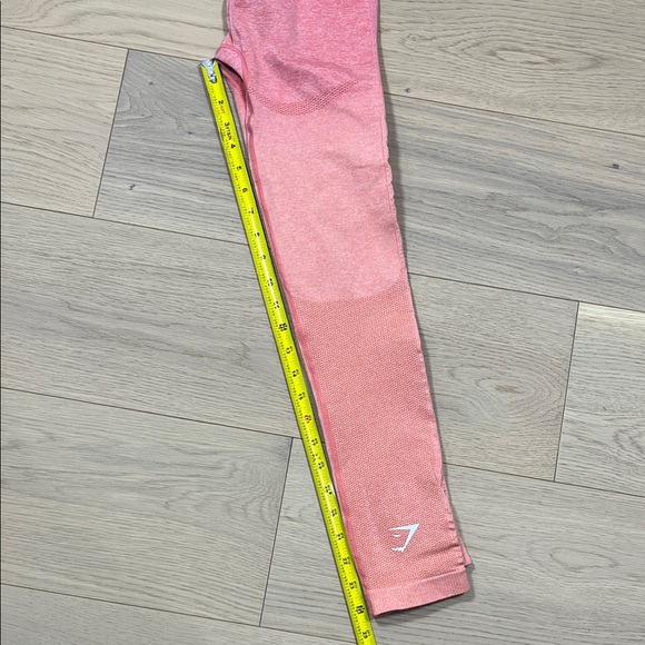 Gymshark Seamless Leggings Women's Size Small Ombre Pink /Orange - Picture 9 of 10